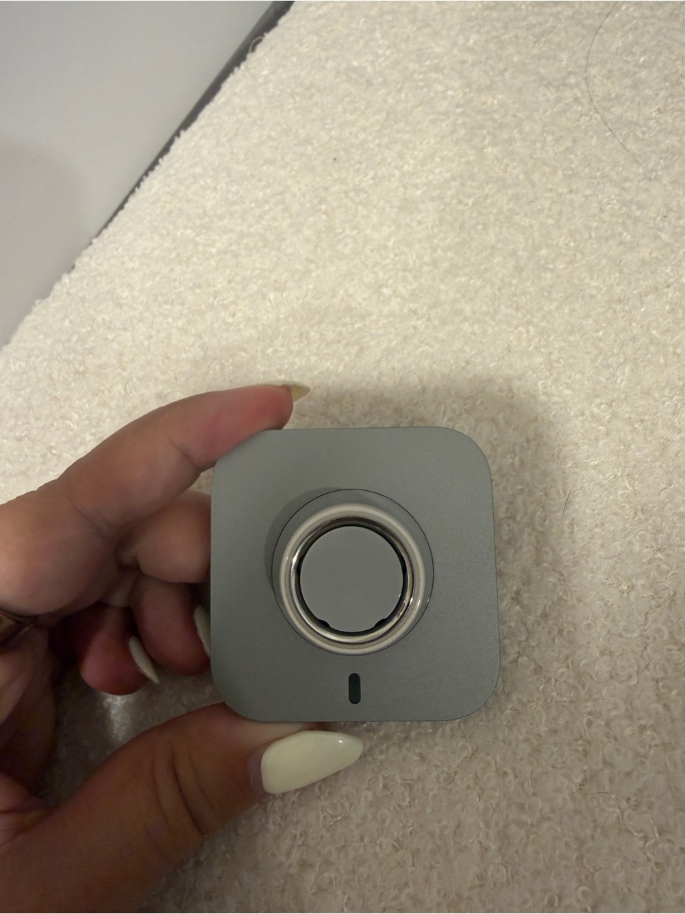 Oura Ring 4 Ceramic cloud size 7 used - Picture 3 of 5